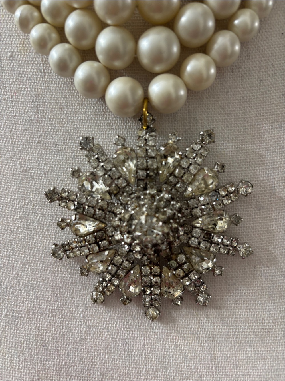 Made in the Deep South Chain Pearl Statement Necklace - Picture 2 of 9